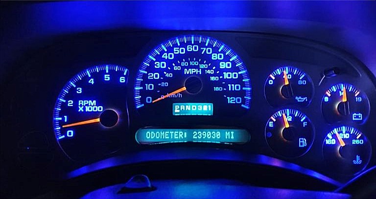 Chevy Trailblazer Cluster in Blue, Red, White, Green LED's. Customize your Trailblazer Speedometer. Call 786-355-7660 to fix the display on your 2003-2007 Chevy Trailblazer in FL - 786-355-7660