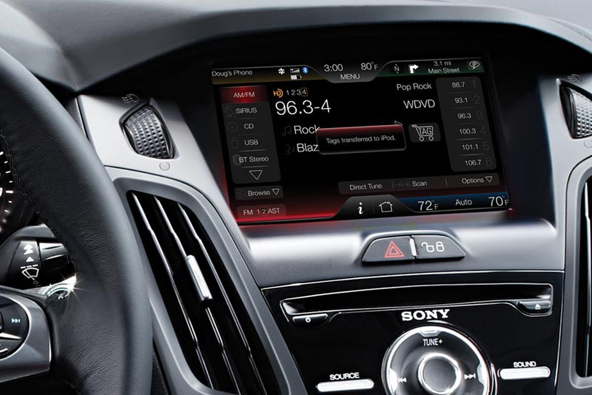 Ford Navigation Repairs Service - Ford Touchscreen Repair Service in Fort Lauderdale FL Call 786-355-7660